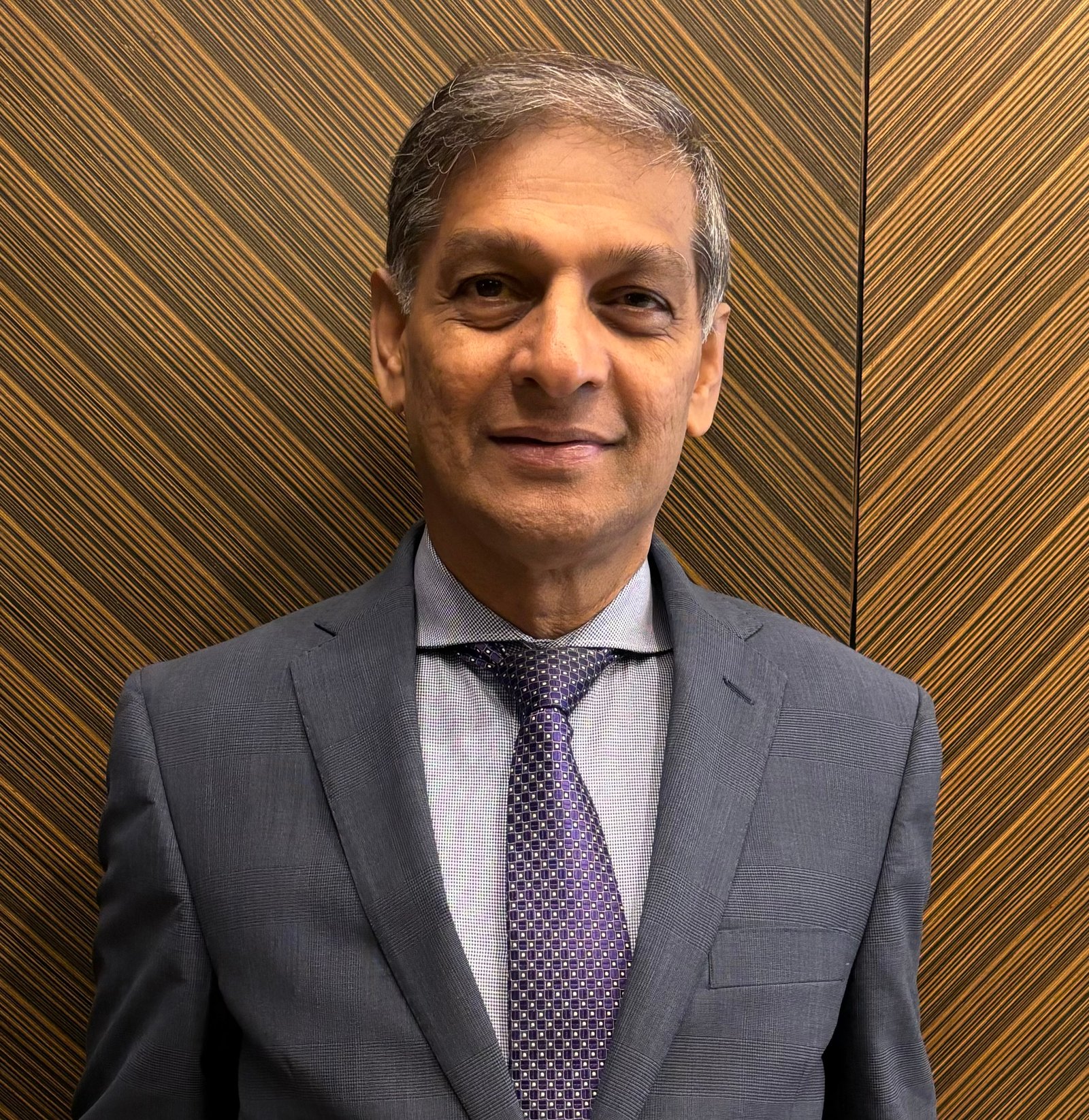 Dr. Manoharan Murugeson